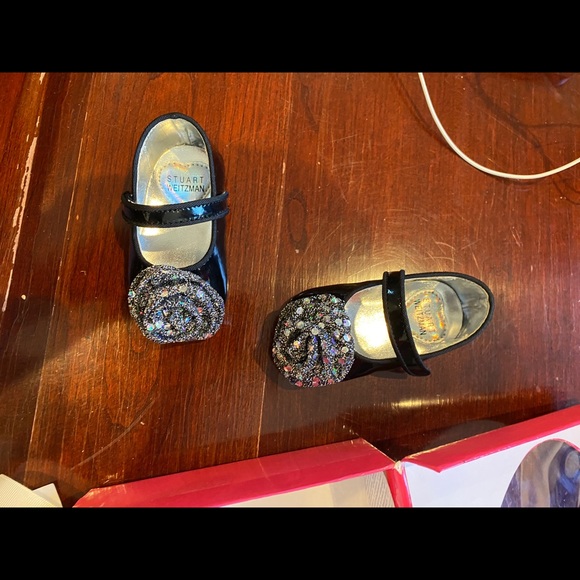 Stuart weitzman size 2 girls beautiful party shoes - Picture 1 of 6